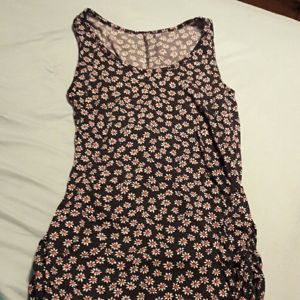 Daisy maternity top